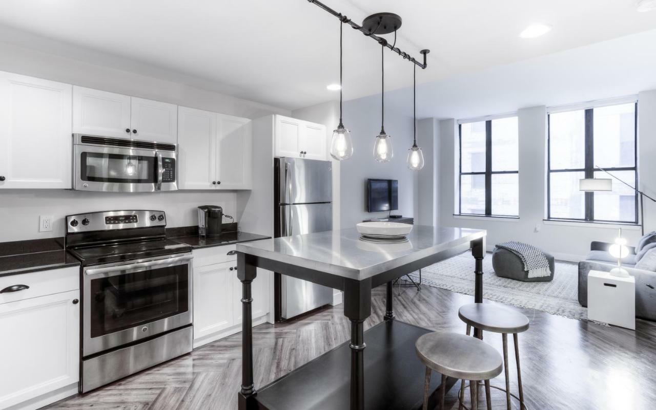 Mint House Capitol Park Aparthotel Detroit Bagian luar foto