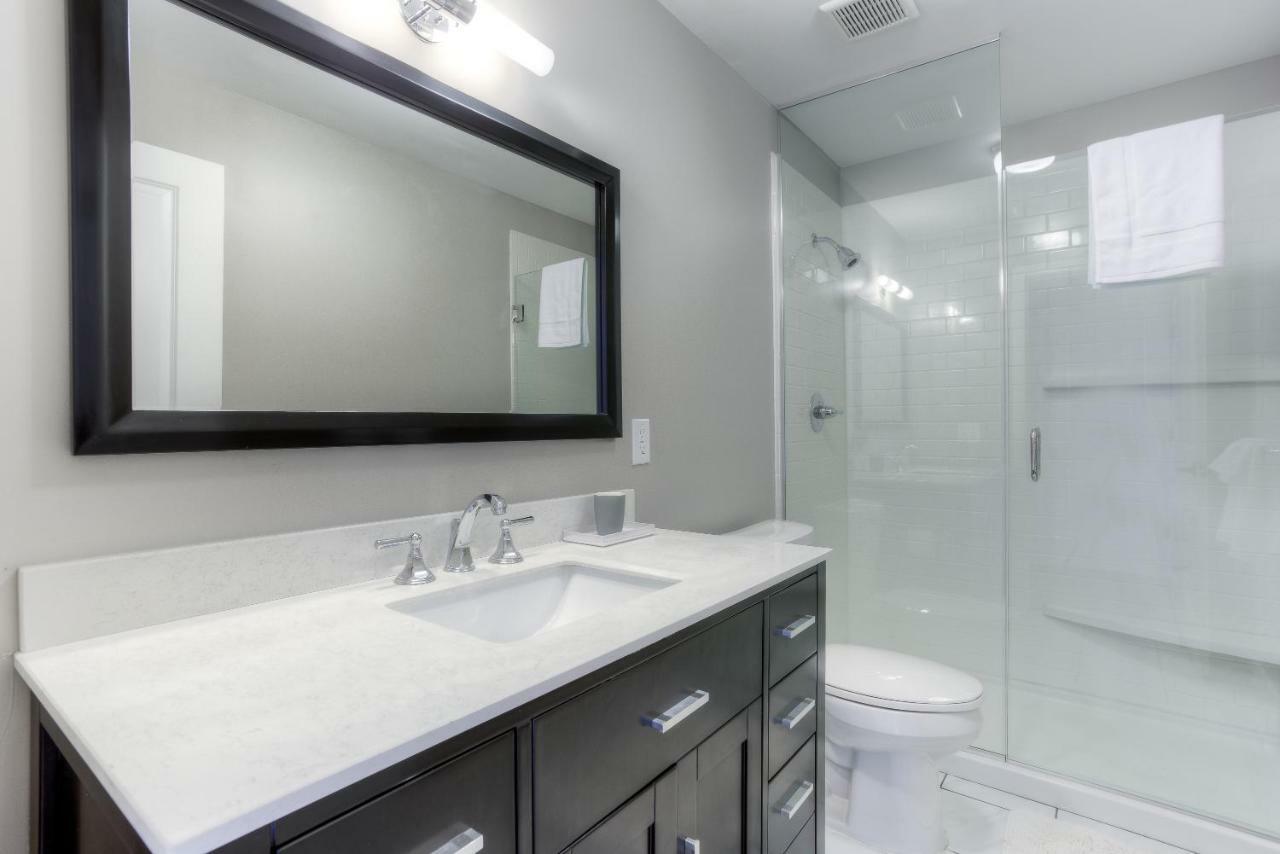 Mint House Capitol Park Aparthotel Detroit Bagian luar foto