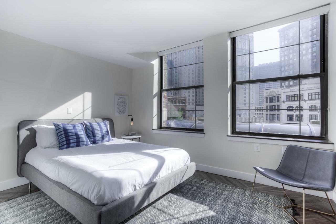 Mint House Capitol Park Aparthotel Detroit Bagian luar foto